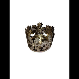 Bath & body works Vintage miniature snowflake candle holder